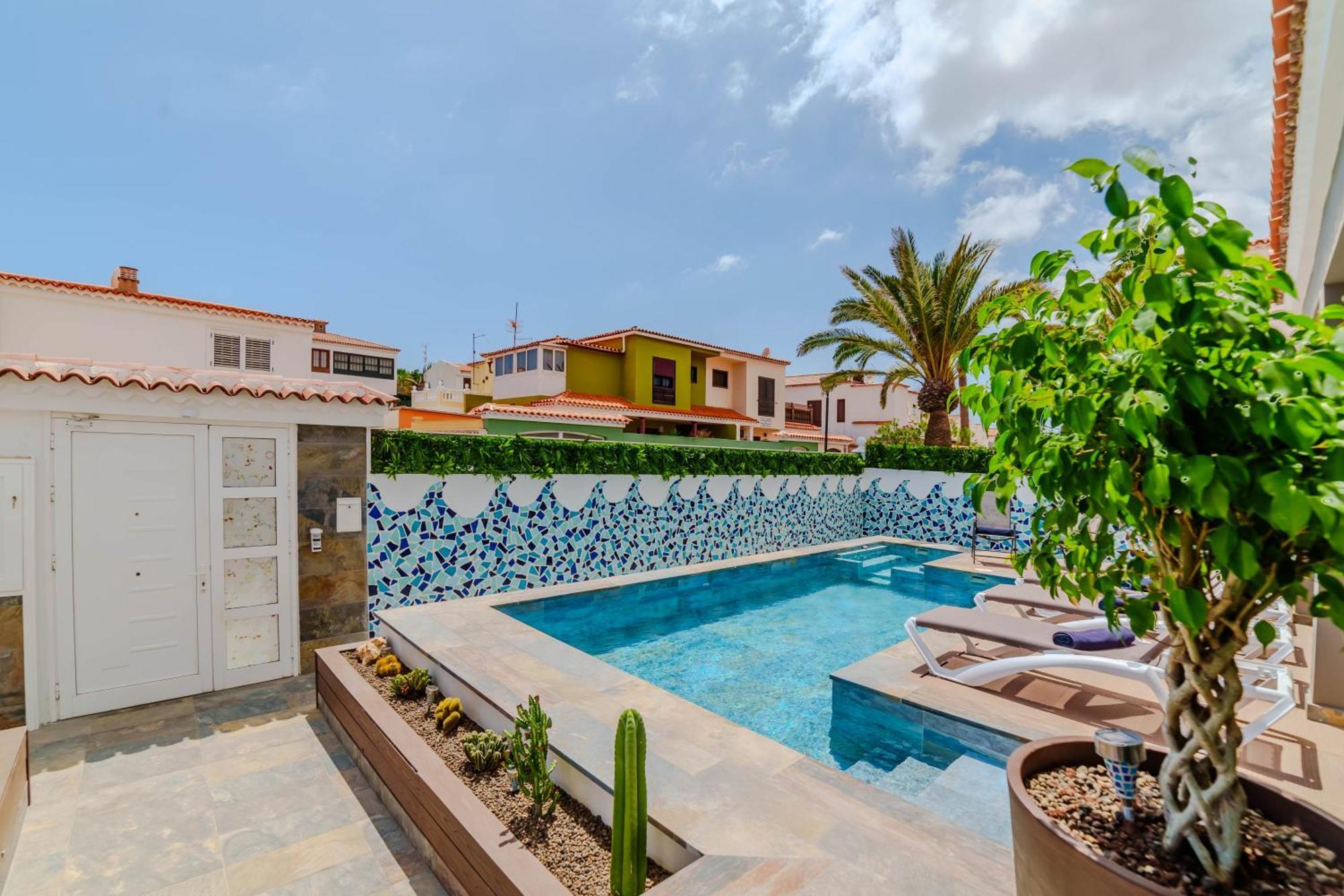 Villa De Marcos Alojamiento De Lujo Con Piscina Privada Arona  Eksteriør billede